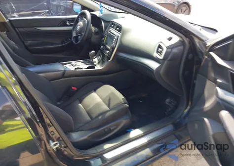 2016 Nissan Maxima 3.5 S z USA, uszkodzony, nr VIN 1N4AA6APXGC409301